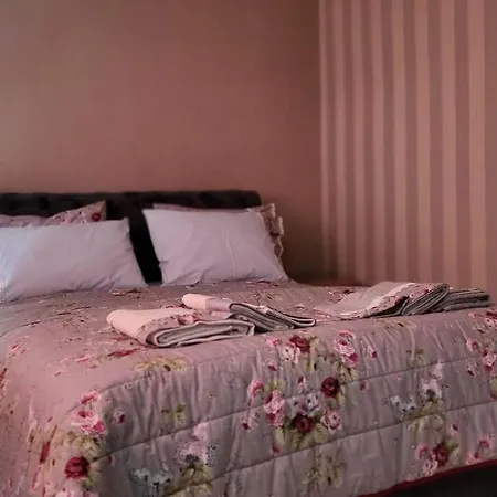Novel 1 Luxury Apt